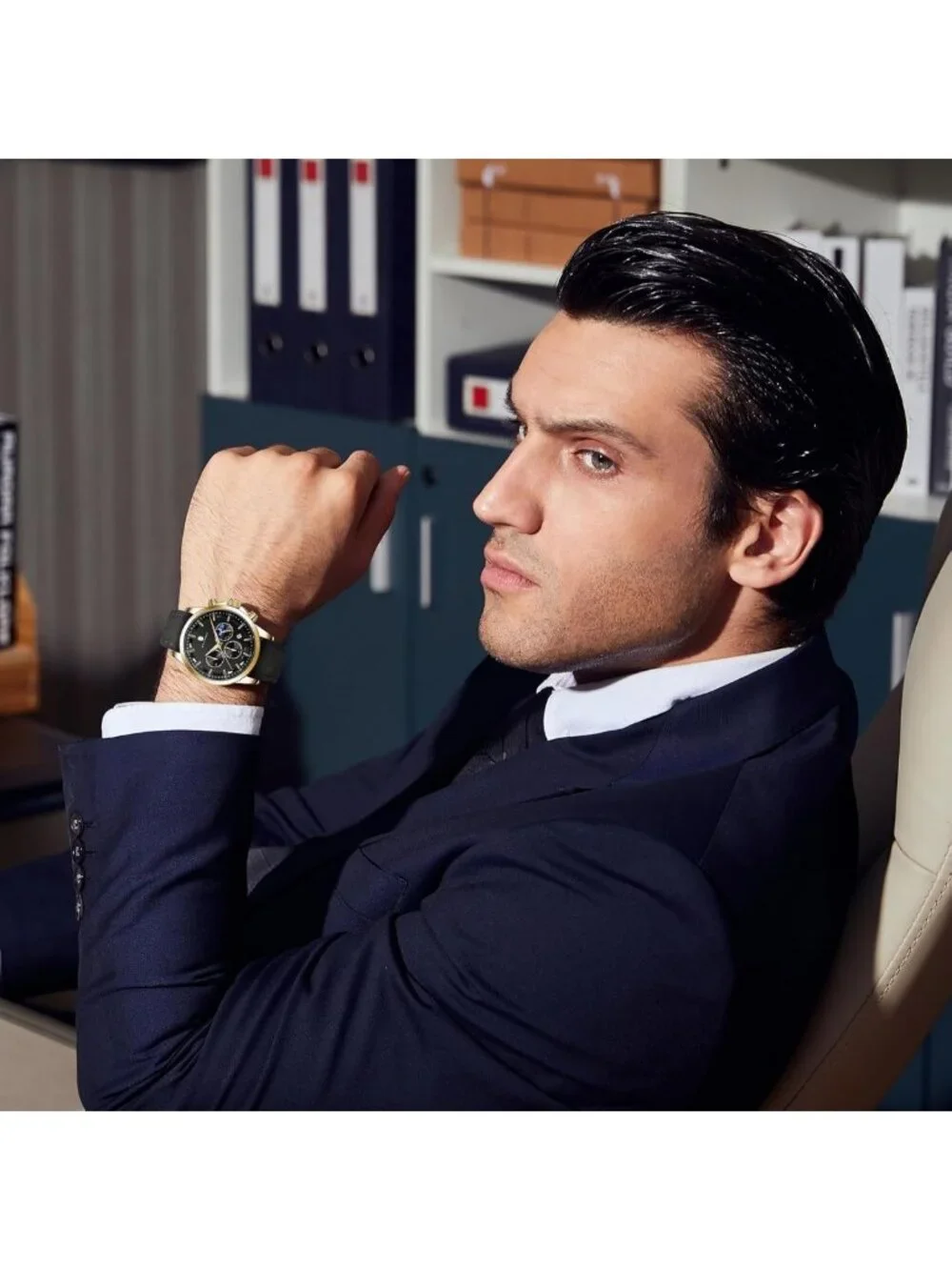 Stylish Men's Waterproof Chronograph Watch - Luminous Date, Elegant Leather Gift